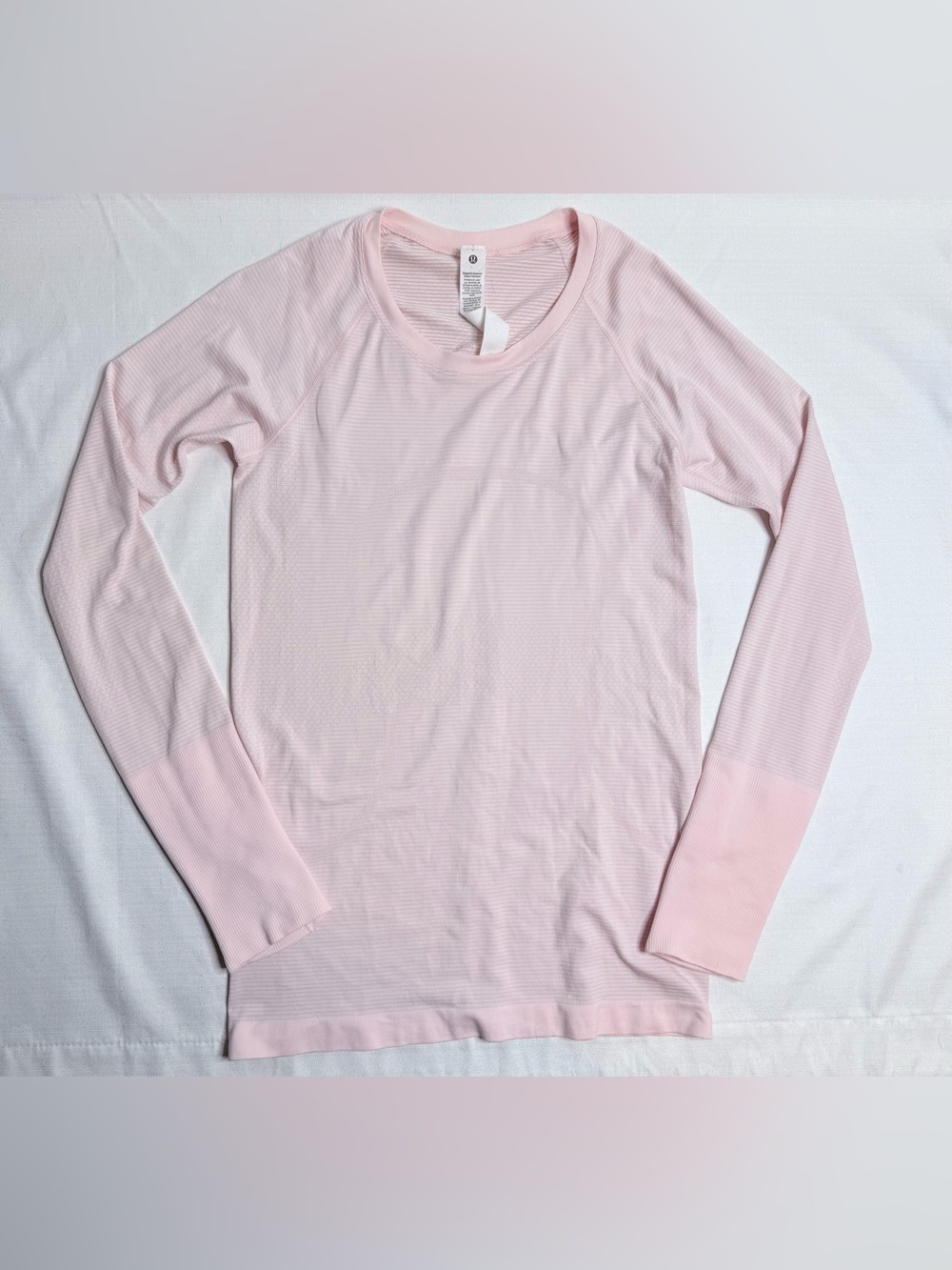 Lululemon Swiftly Tech Long Sleeve Shirt Women’s 6 Pink Thumbholes